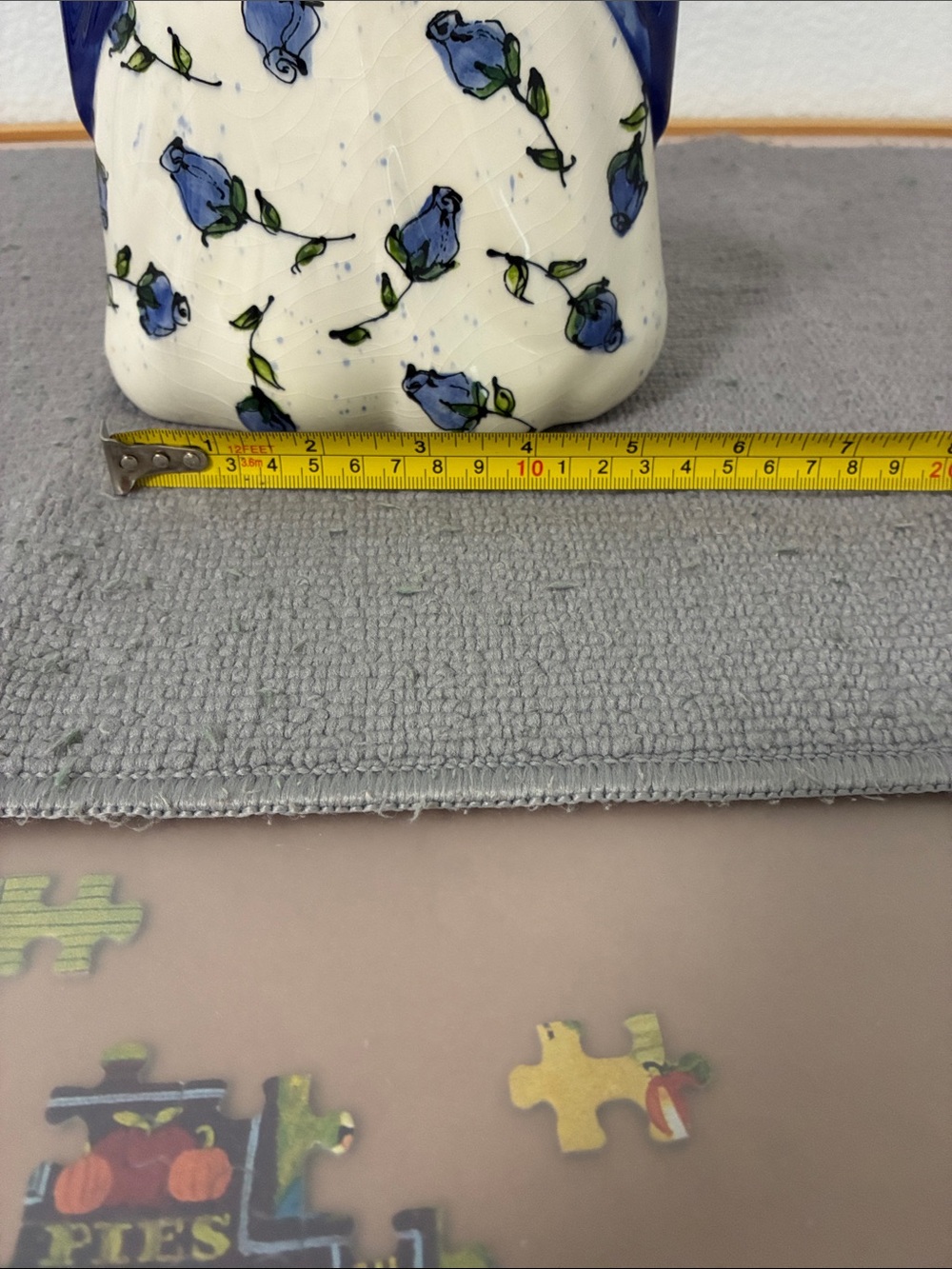 Blue Floral Ceramic Purse Décor - vase - Picture 5 of 6